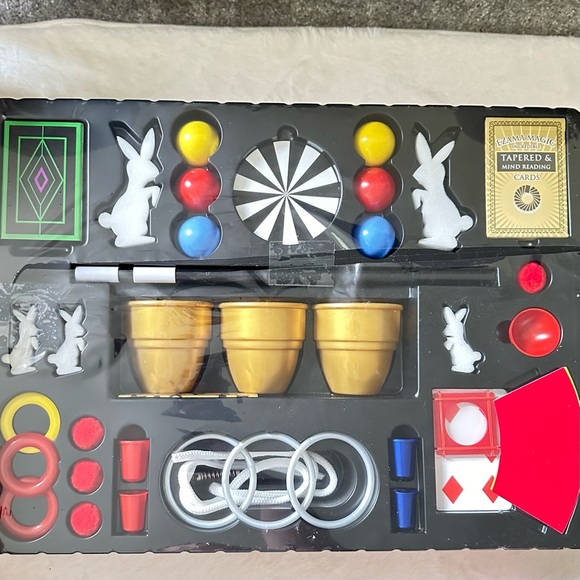 150 Magic Tricks Gold Edition - Picture 6 of 13